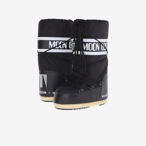 Black Tecnica Moon Boots